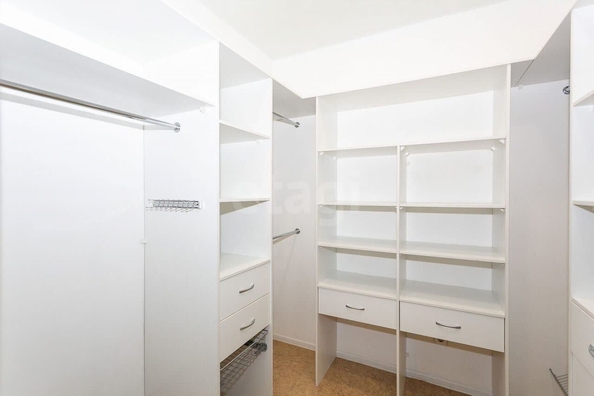
  Сдается 2-комн. квартира, 69 м², Покрышкина ул, д. 1
. Фото 15.