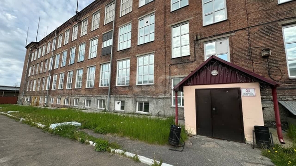 
  Сдается производственное помещение, 400 м², Декабристов ул, д. 275к6
. Фото 2.