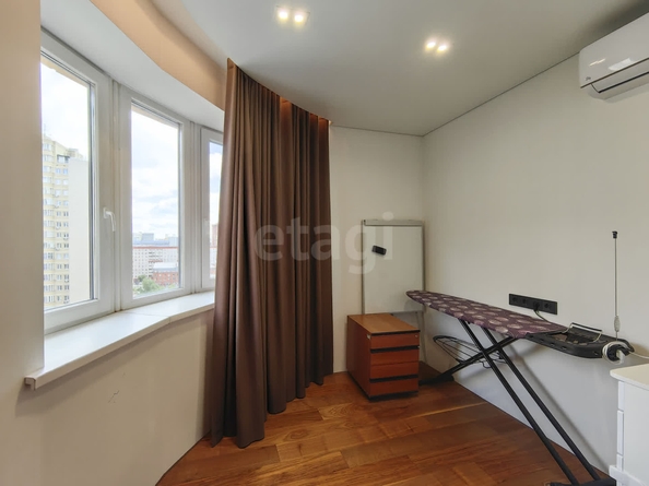 
  Продается 3-комн. квартира, 99.3 м², Дачная ул, д. 5
. Фото 19.