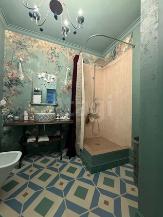 
  Продается 4-комн. квартира, 123 м², 6-й микрорайон, д. 34
. Фото 6.