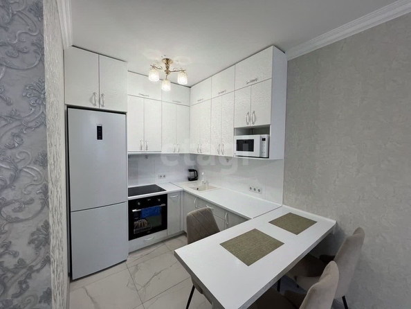 
  Сдается 1-комн. квартира, 45 м², Бориса Богаткова ул, д. 192а
. Фото 5.