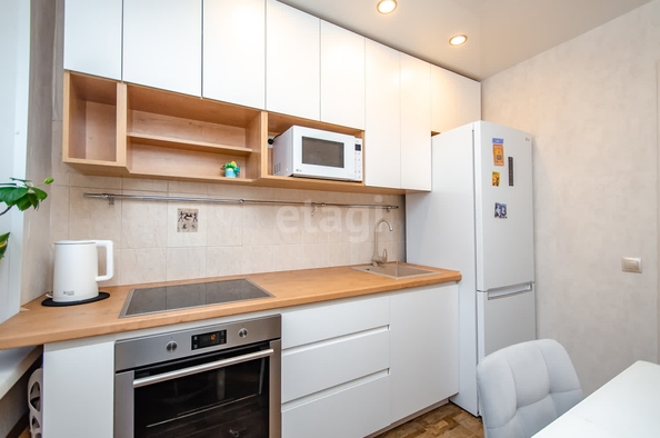 
  Продается 2-комн. квартира, 55 м², 1905 года ул, д. 87
. Фото 6.