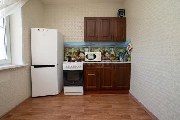 
  Продается 1-комн. квартира, 37.5 м², Петухова ул, д. 99/2
. Фото 5.