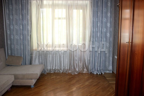 
  Продается 3-комн. квартира, 104.4 м², Фрунзе ул, д. 18/1
. Фото 6.
