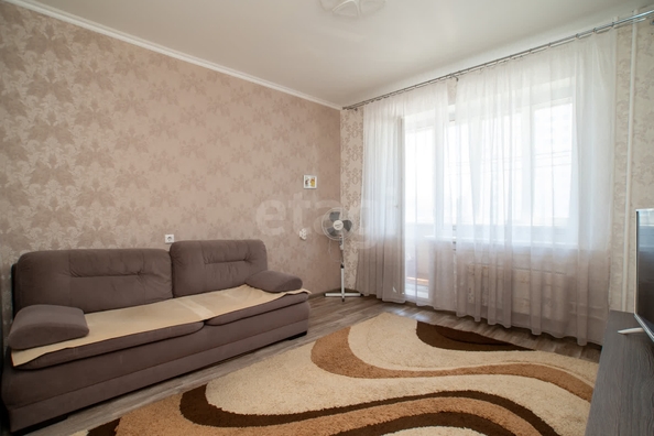 
  Продается 2-комн. квартира, 52.1 м², Титова ул, д. 236/2
. Фото 4.