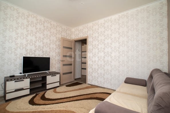 
  Продается 2-комн. квартира, 52.1 м², Титова ул, д. 236/2
. Фото 5.