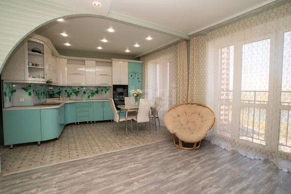 
  Продается 3-комн. квартира, 83.5 м², ЖК Радужный каскад, б/с 19
. Фото 4.