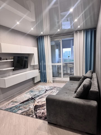 
  Сдается 2-комн. квартира, 40 м², Николая Островского ул, д. 120
. Фото 1.