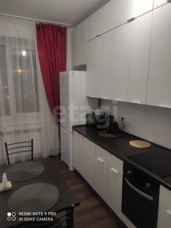 
  Сдается 1-комн. квартира, 35 м², Есенина ул, д. 67
. Фото 1.