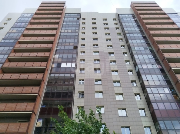 
  Продается 2-комн. квартира, 57 м², Сухарная ул, д. 76/1
. Фото 3.
