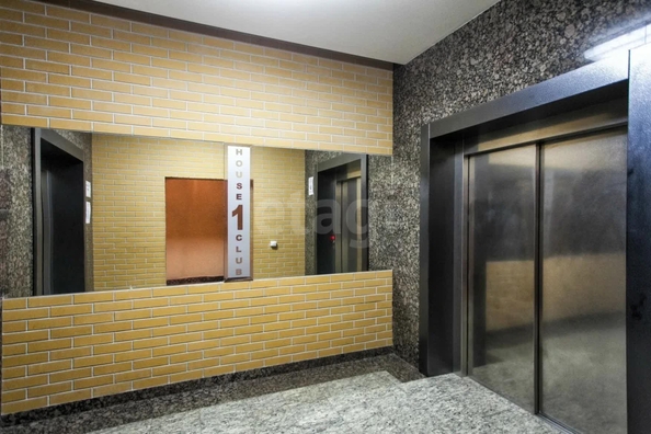 
  Продается 1-комн. квартира, 52 м², Романова ул, д. 55
. Фото 1.