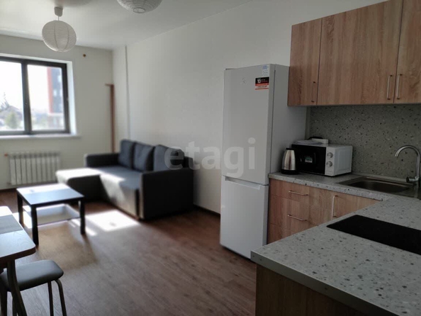 
  Сдается 2-комн. квартира, 51 м², Ясный Берег ул, д. 12
. Фото 2.