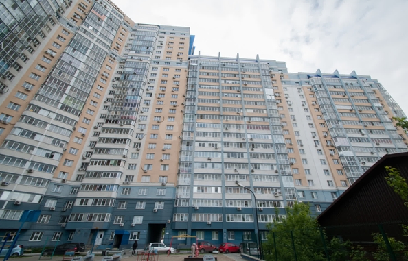 
  Продается 1-комн. квартира, 49.6 м², Военная ул, д. 16
. Фото 2.