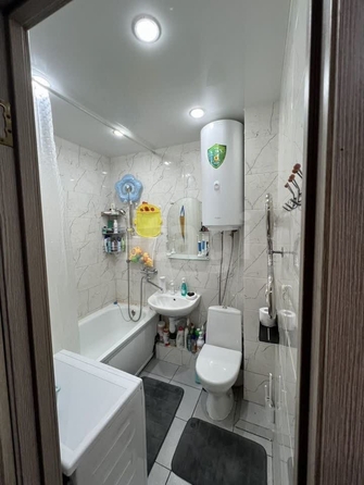 
  Продается 1-комн. квартира, 43 м², Петухова ул, д. 95
. Фото 6.