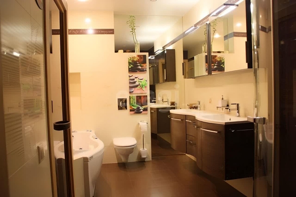 
  Продается 4-комн. квартира, 138.8 м², Шевченко ул, д. 15
. Фото 10.