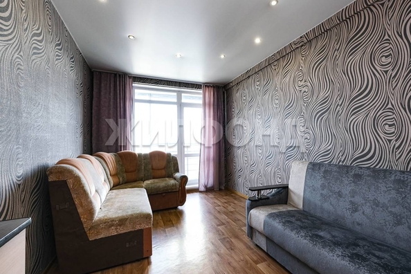 
  Продается 1-комн. квартира, 37.2 м², Троллейная ул, д. 21
. Фото 2.