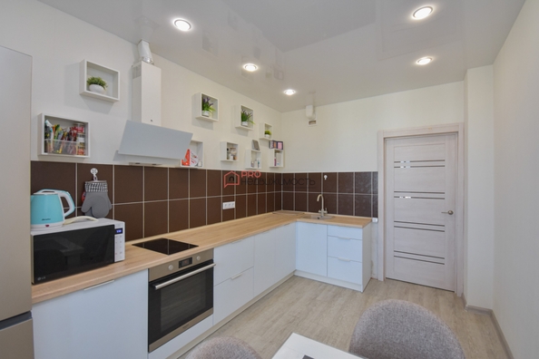 
  Продается 3-комн. квартира, 89.9 м², ЖК 25 лет октября, дом 2
. Фото 8.