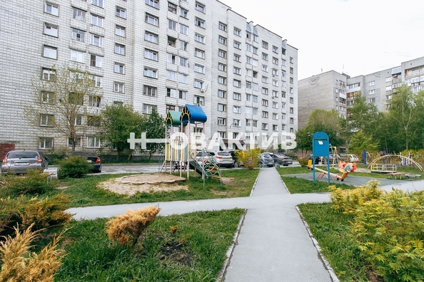 
  Продается 2-комн. квартира, 41.7 м², Крылова ул, д. 64Б
. Фото 16.