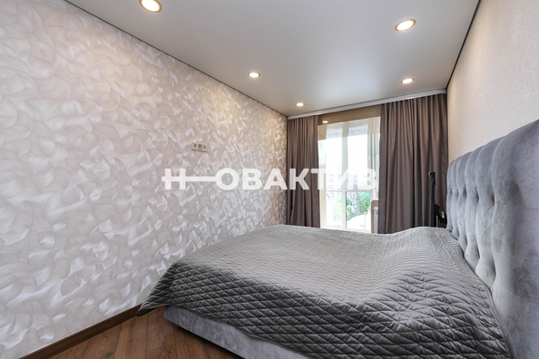 
  Продается 2-комн. квартира, 43.8 м², Максима Горького ул, д. 104
. Фото 7.