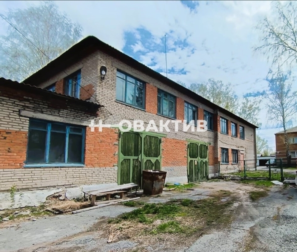 
  Продается универсальное помещение, 541 м², Береговая ул, д. 27
. Фото 2.