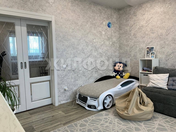 
  Продается 2-комн. квартира, 53 м², Зеленая ул, д. 27
. Фото 4.