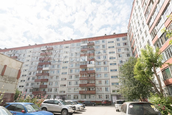 
  Продается 3-комн. квартира, 60 м², Комсомольская ул, д. 4
. Фото 13.
