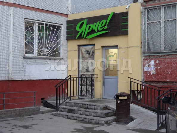 
  Продается 3-комн. квартира, 60 м², Комсомольская ул, д. 4
. Фото 19.