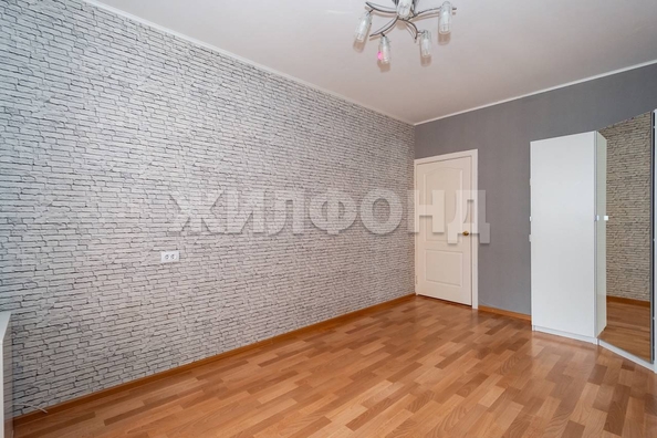 
  Продается 3-комн. квартира, 69.5 м², Свечникова ул, д. 6
. Фото 9.