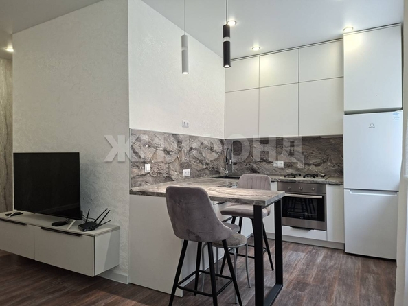 
  Продается 3-комн. квартира, 53.6 м², Плахотного ул, д. 9
. Фото 1.