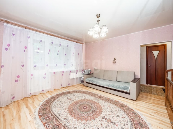 
  Продается 1-комн. квартира, 34.1 м², Есенина ул, д. 8/1
. Фото 10.