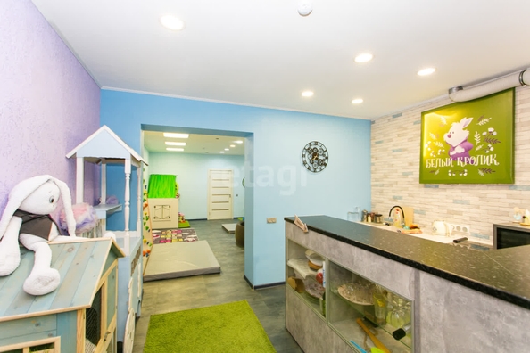 
  Продается универсальное помещение, 114 м², 6-й микрорайон, д. 51
. Фото 7.