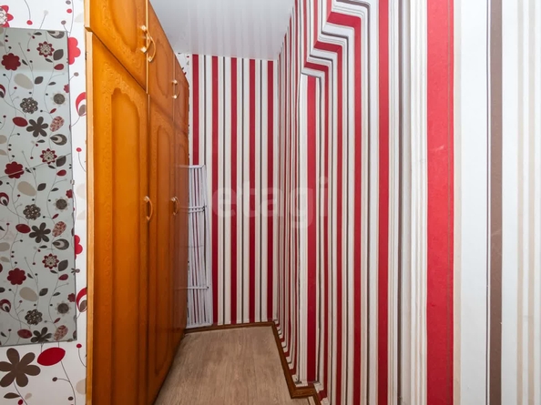 
  Продается 2-комн. квартира, 42 м², Семьи Шамшиных ул, д. 83
. Фото 19.