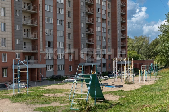 
  Продается 1-комн. квартира, 35.5 м², Толбухина ул, д. 2
. Фото 17.