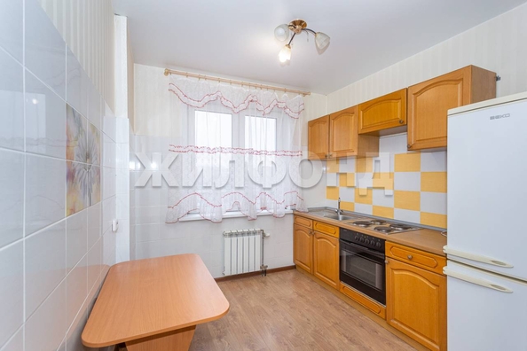 
  Продается 1-комн. квартира, 34.8 м², Бориса Богаткова ул, д. 260/1
. Фото 5.