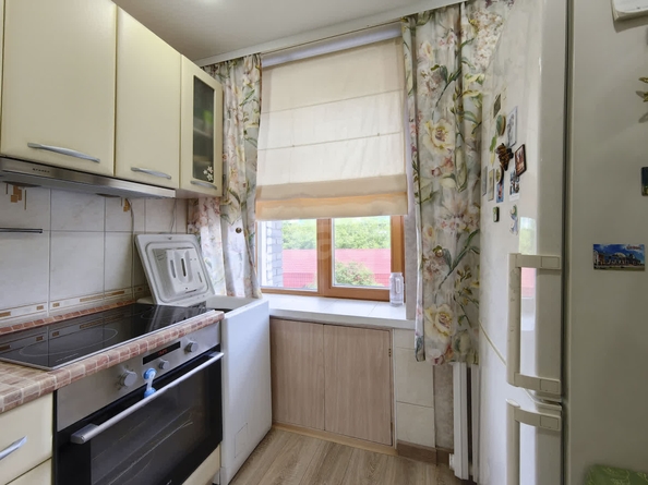 
  Продается 3-комн. квартира, 56.4 м², Красный пр-кт, д. 98
. Фото 10.