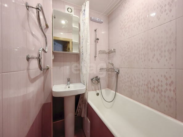 
  Продается 3-комн. квартира, 56.4 м², Красный пр-кт, д. 98
. Фото 19.