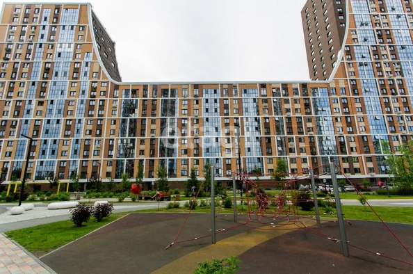 
  Продается 1-комн. квартира, 36 м², ЖК Ясный берег, дом Волна б/с 1-3 
. Фото 2.