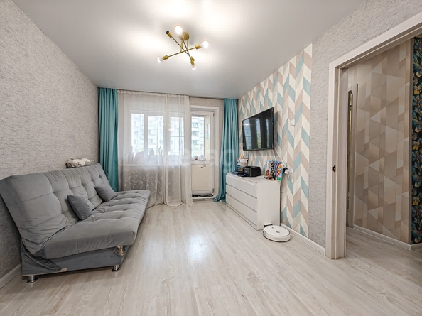 
  Продается 1-комн. квартира, 33.2 м², Красина ул, д. 47
. Фото 1.
