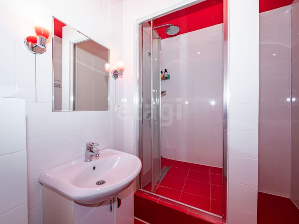 
  Продается 1-комн. квартира, 42.3 м², Военная ул, д. 16
. Фото 18.