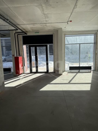 
  Сдается универсальное помещение, 113 м², Семьи Шамшиных ул, д. 93
. Фото 3.