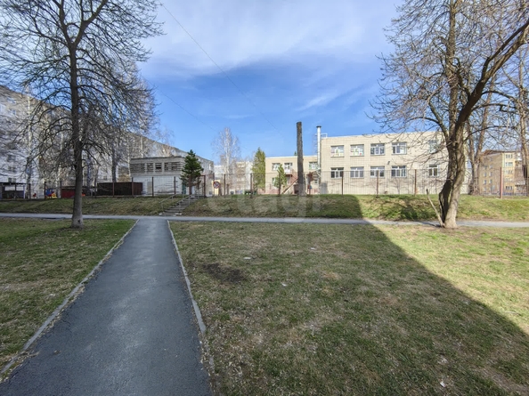 
  Продается 3-комн. квартира, 57.5 м², Макаренко ул, д. 15
. Фото 25.