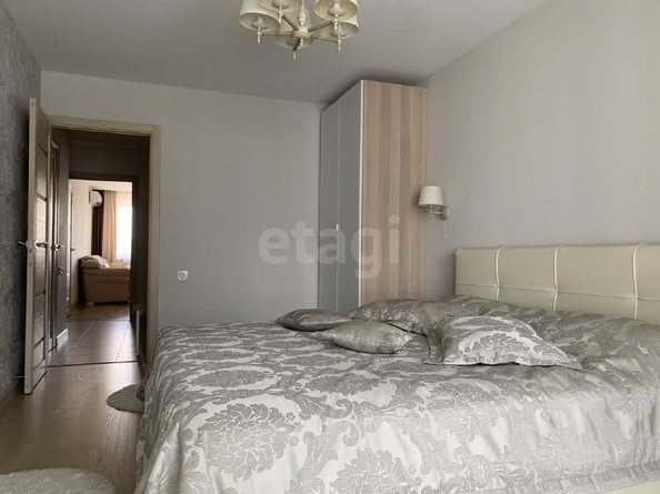 
  Продается 2-комн. квартира, 58.7 м², Большевистская ул, д. 108
. Фото 5.