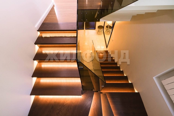 
  Продается 4-комн. квартира, 224.3 м², Кедровая ул, д. 43/4
. Фото 11.