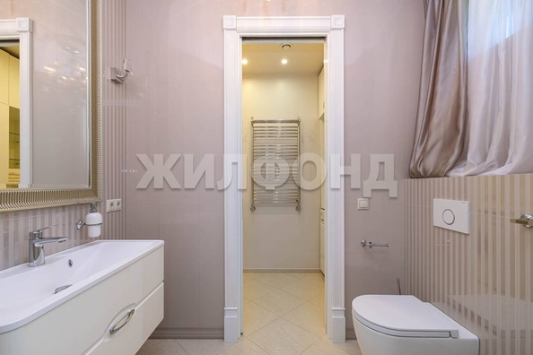 
  Продается 4-комн. квартира, 224.3 м², Кедровая ул, д. 43/4
. Фото 31.