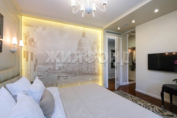 
  Продается 4-комн. квартира, 224.3 м², Кедровая ул, д. 43/4
. Фото 54.