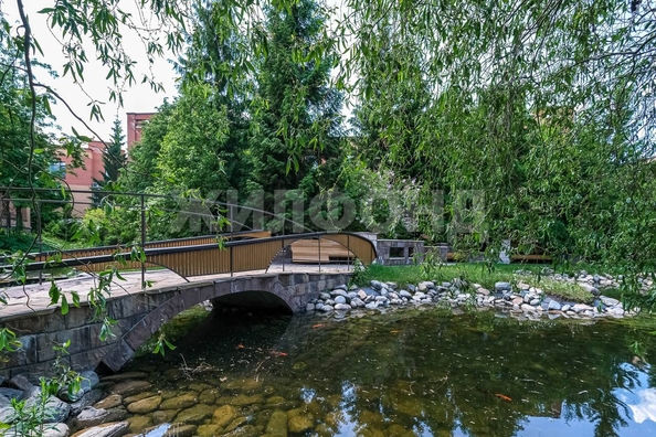 
  Продается 4-комн. квартира, 224.3 м², Кедровая ул, д. 43/4
. Фото 76.