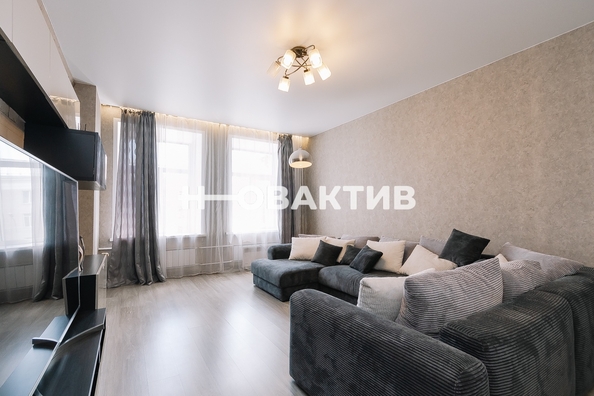 
  Продается 3-комн. квартира, 90 м², Дзержинского пр-кт, д. 75
. Фото 4.