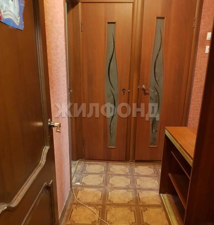 
  Продается 1-комн. квартира, 34.6 м², Петухова ул, д. 74
. Фото 4.