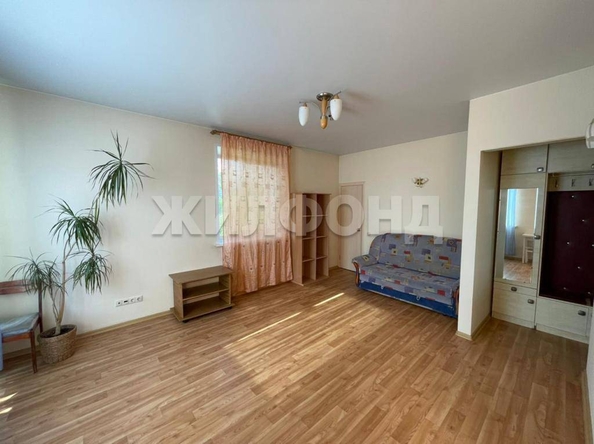
  Продается 1-комн. квартира, 31 м², Молодежи б-р, д. 12
. Фото 3.