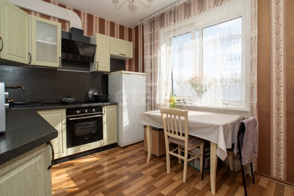 
  Продается 1-комн. квартира, 55.7 м², Титова ул, д. 242/2
. Фото 2.